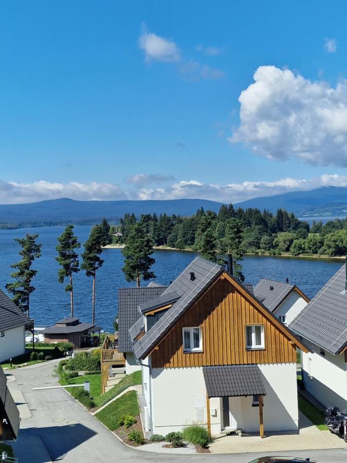 Deluxe Apartment Lipno - Lake Side Village, Frymburk Nad Vltavou Exteriör bild