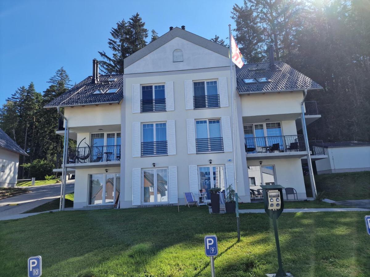 Deluxe Apartment Lipno - Lake Side Village, Frymburk Nad Vltavou Exteriör bild